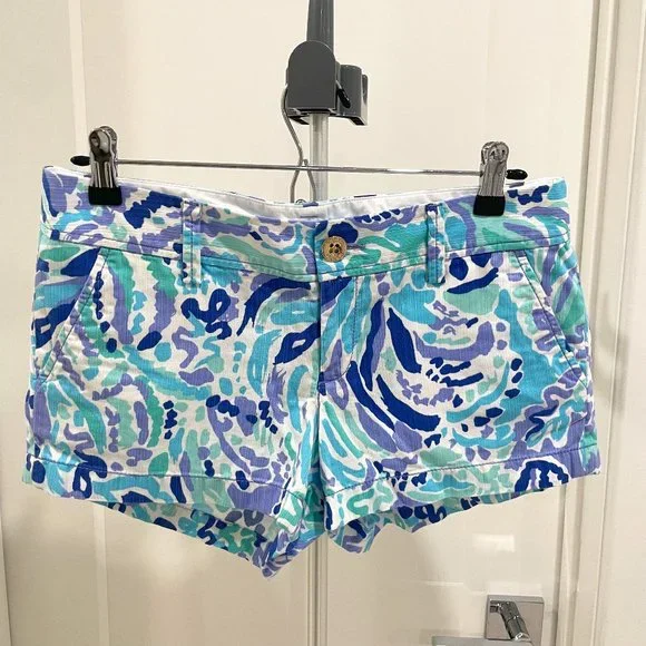 Lilly Pulitzer Women's Shorts - Picture 1 of 7